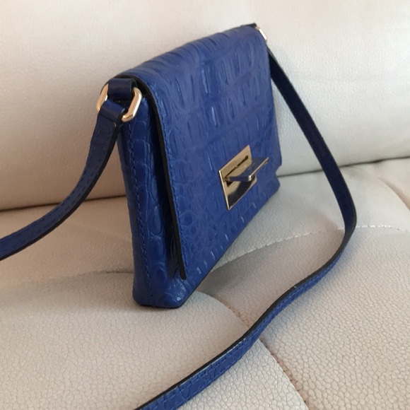 Kate Spade Royal Blue Croc Embossed Crossbody - EUC - Picture 5 of 10